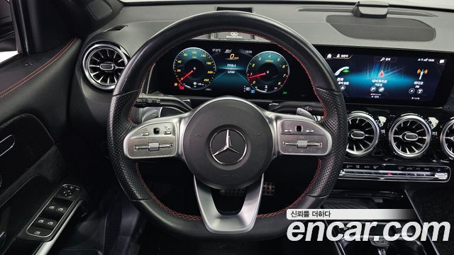 Mercedes-Benz GLB-Class (X247) GLB250 4MATIC 2021 — фото 13