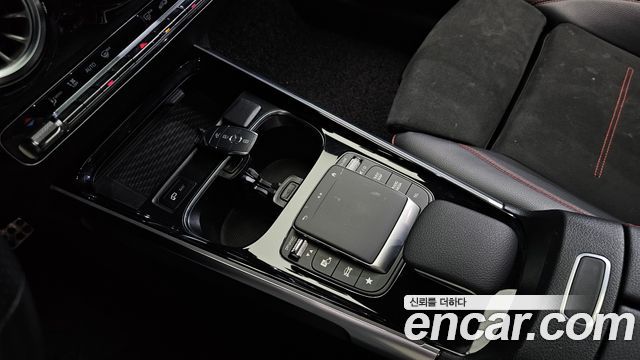 Mercedes-Benz GLB-Class (X247) GLB250 4MATIC 2021 — фото 16