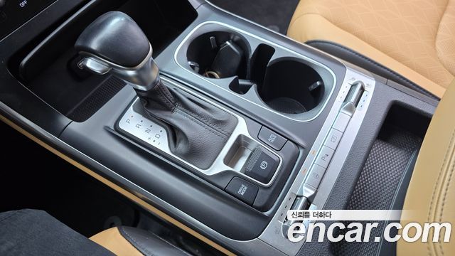 Kia Carnival (IV) Gasoline 9-Seater Prestige 2021 — фото 9
