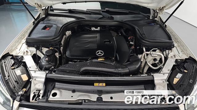 Mercedes-Benz GLC-Class (X253) GLC300 4MATIC 2020 — фото 6