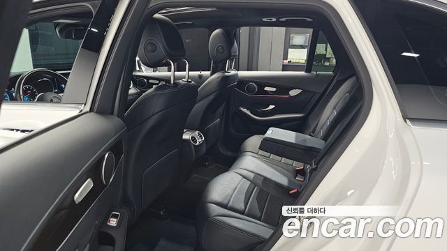 Mercedes-Benz GLC-Class (X253) GLC300 4MATIC 2020 — фото 11