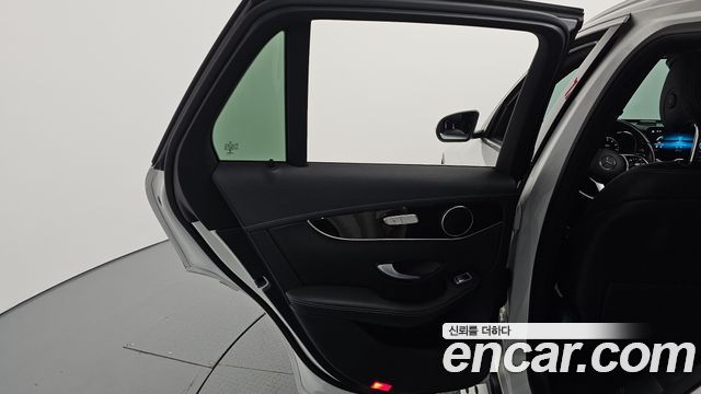 Mercedes-Benz GLC-Class (X253) GLC300 4MATIC 2020 — фото 25