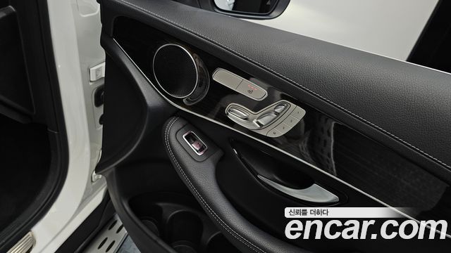 Mercedes-Benz GLC-Class (X253) GLC300 4MATIC 2020 — фото 30