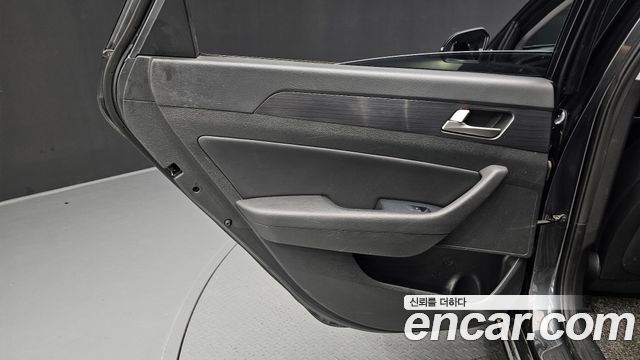 Hyundai Sonata New Rise Hybrid Modern 2019 — фото 25