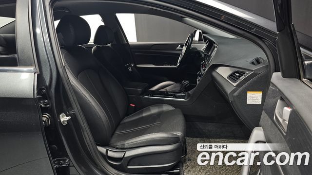 Hyundai Sonata New Rise Hybrid Modern 2019 — фото 26