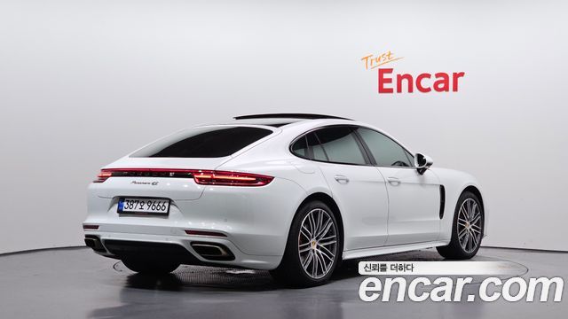 Porsche Panamera (971) 3.0 AWD 2020 — фото 2