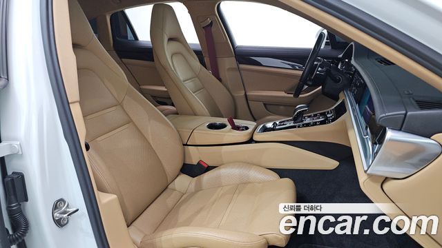 Porsche Panamera (971) 3.0 AWD 2020 — фото 14
