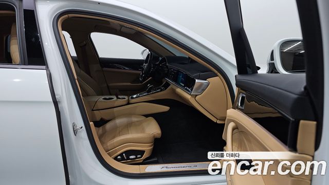 Porsche Panamera (971) 3.0 AWD 2020 — фото 17
