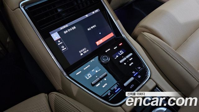 Porsche Panamera (971) 3.0 AWD 2020 — фото 18