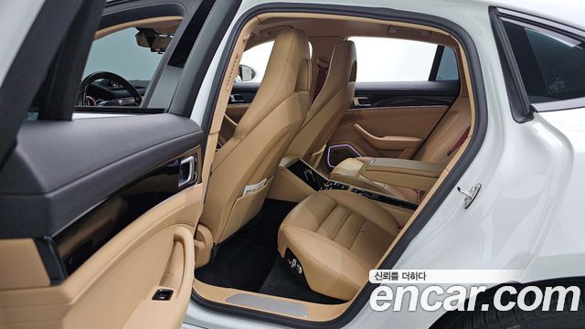 Porsche Panamera (971) 3.0 AWD 2020 — фото 19
