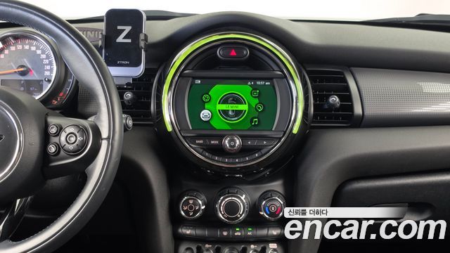 MINI Cooper 5door Find Leather Edition 3rd 2019 — фото 14