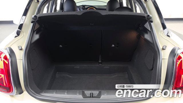 MINI Cooper 5door Find Leather Edition 3rd 2019 — фото 20