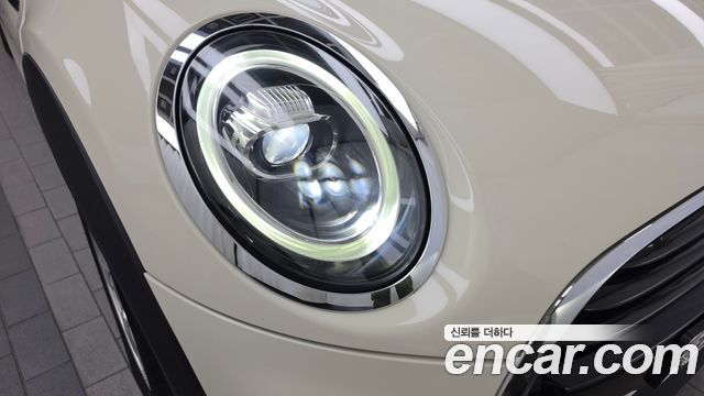 MINI Cooper 5door Find Leather Edition 3rd 2019 — фото 22