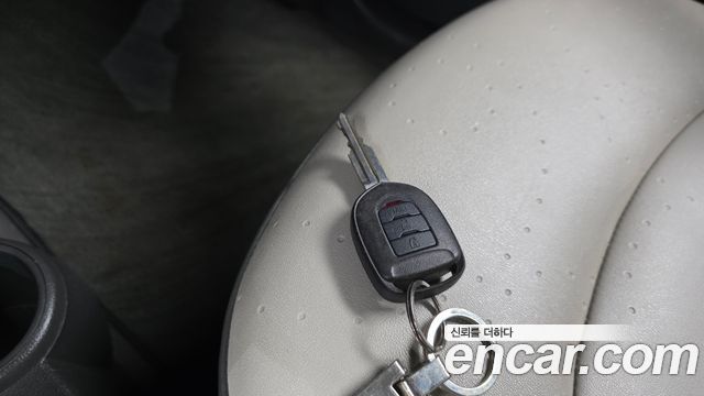 Chevrolet Spark LS Star 2012 — фото 21