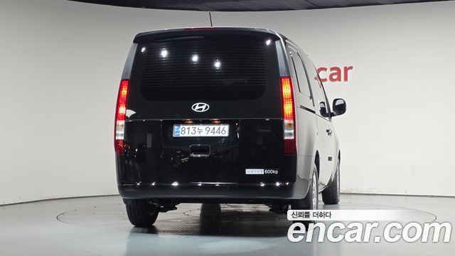 Hyundai Staria HEV 1.6 Cargo 5-Seater Modern 2025 — фото 4