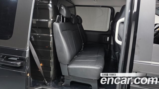 Hyundai Staria HEV 1.6 Cargo 5-Seater Modern 2025 — фото 12