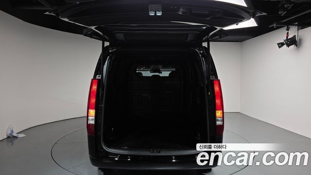 Hyundai Staria HEV 1.6 Cargo 5-Seater Modern 2025 — фото 20