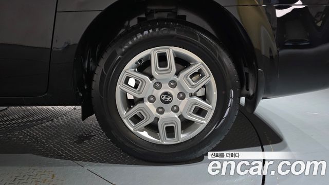Hyundai Staria HEV 1.6 Cargo 5-Seater Modern 2025 — фото 21