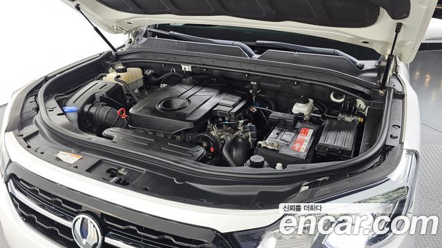 KG Mobility (SsangYong) Rexton Sports Diesel 2.2 4WD Noblesse 2019 — фото 6