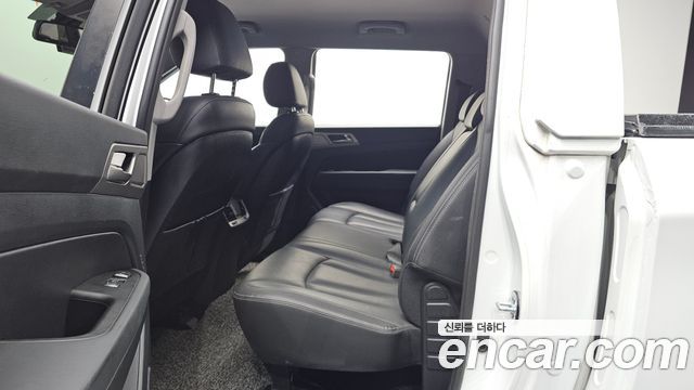 KG Mobility (SsangYong) Rexton Sports Diesel 2.2 4WD Noblesse 2019 — фото 12