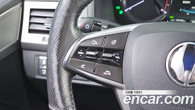KG Mobility (SsangYong) Rexton Sports Diesel 2.2 4WD Noblesse 2019 — фото 15