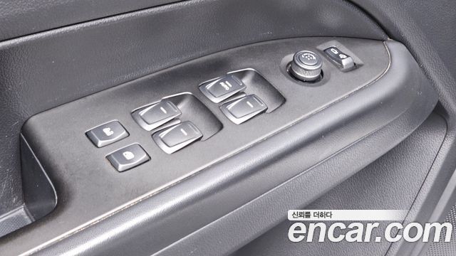 KG Mobility (SsangYong) Rexton Sports Diesel 2.2 4WD Noblesse 2019 — фото 19