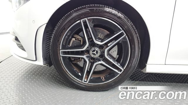 Mercedes-Benz CLA-Class (C118) CLA250 4MATIC 2020 — фото 5