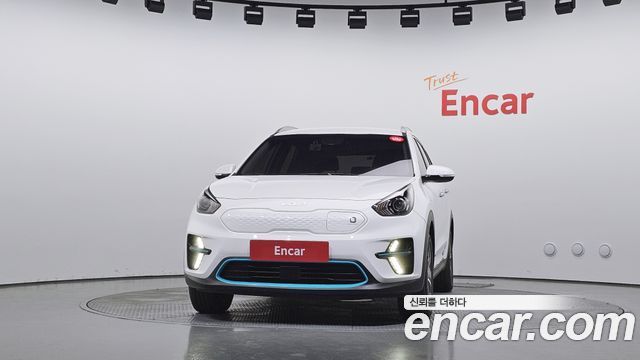 Kia Niro EV Prestige 2022 — фото 3