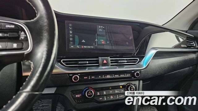 Kia Niro EV Prestige 2022 — фото 13