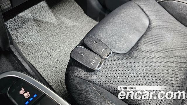 Kia Niro EV Prestige 2022 — фото 16