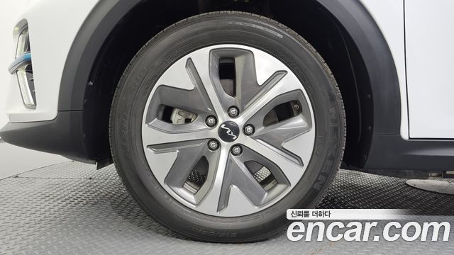 Kia Niro EV Prestige 2022 — фото 5