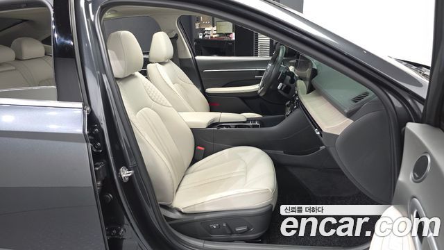 Hyundai Sonata The Edge (DN8) 1.6 Turbo Inspiration 2024 — фото 11