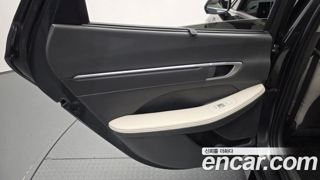 Hyundai Sonata The Edge (DN8) 1.6 Turbo Inspiration 2024 — фото 25