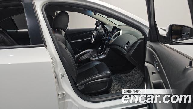 Chevrolet Amazing New Cruze 1.4 Turbo LT Deluxe 2015 — фото 11