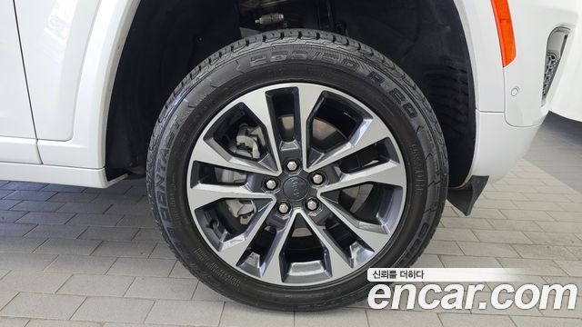 Jeep Grand Cherokee (WL) L 3.6 Overland 2022 — фото 27