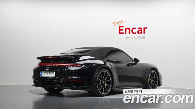 Porsche 911 (992) Turbo S Cabriolet 2021 — фото 2