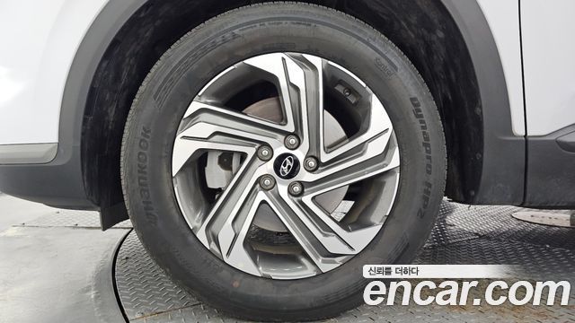 Hyundai Santa Fe Diesel 2.2 2WD Premium Choice 2021 — фото 5
