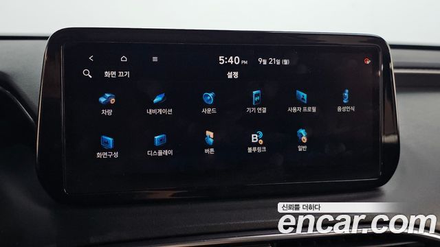 Hyundai Santa Fe Diesel 2.2 2WD Premium Choice 2021 — фото 17