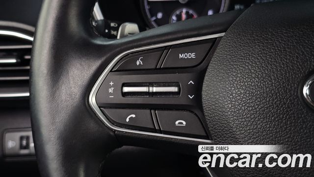 Hyundai Santa Fe Diesel 2.2 2WD Premium Choice 2021 — фото 18