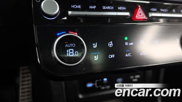 Hyundai Tucson (NX4) Gasoline 1.6 Turbo 2WD Inspiration 2024 — фото 32