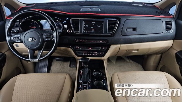 Kia Carnival 9-Seater Hi-Limousine Prestige 2019 — фото 7