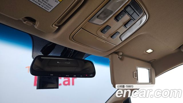 Kia Carnival 9-Seater Hi-Limousine Prestige 2019 — фото 29