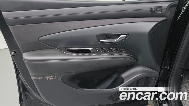 Hyundai Tucson Hybrid (NX4) HEV 1.6 4WD Inspiration 2025 — фото 24