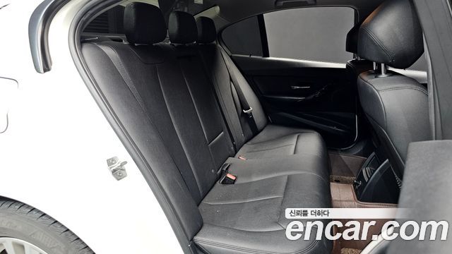 BMW 3 Series (F30) 320d ED Edition 2016 — фото 12