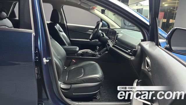 Kia Sportage (V) Gasoline 1.6 Turbo 2WD Prestige 2022 — фото 11