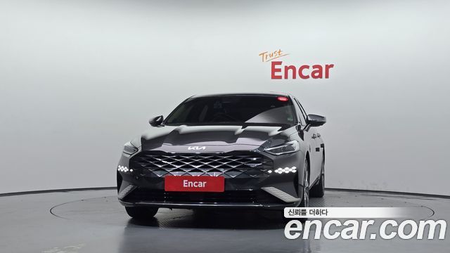 Kia K8 2.5 Gasoline 2WD Noblesse 2022 — фото 3