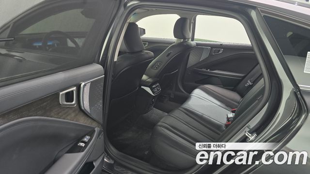 Kia K8 2.5 Gasoline 2WD Noblesse 2022 — фото 12