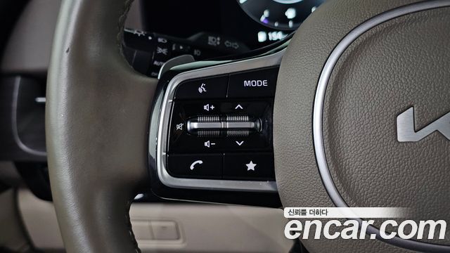Kia Carnival (IV) Diesel 7-Seater Signature 2022 — фото 33