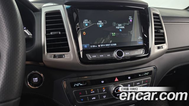 KG Mobility (SsangYong) Rexton Sports Diesel 2.2 2WD Noblesse 2019 — фото 12