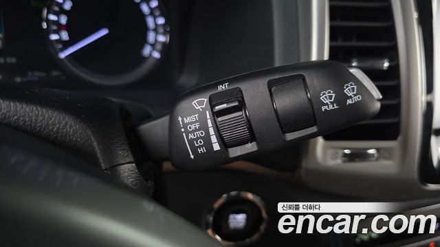 KG Mobility (SsangYong) Rexton Sports Diesel 2.2 2WD Noblesse 2019 — фото 17